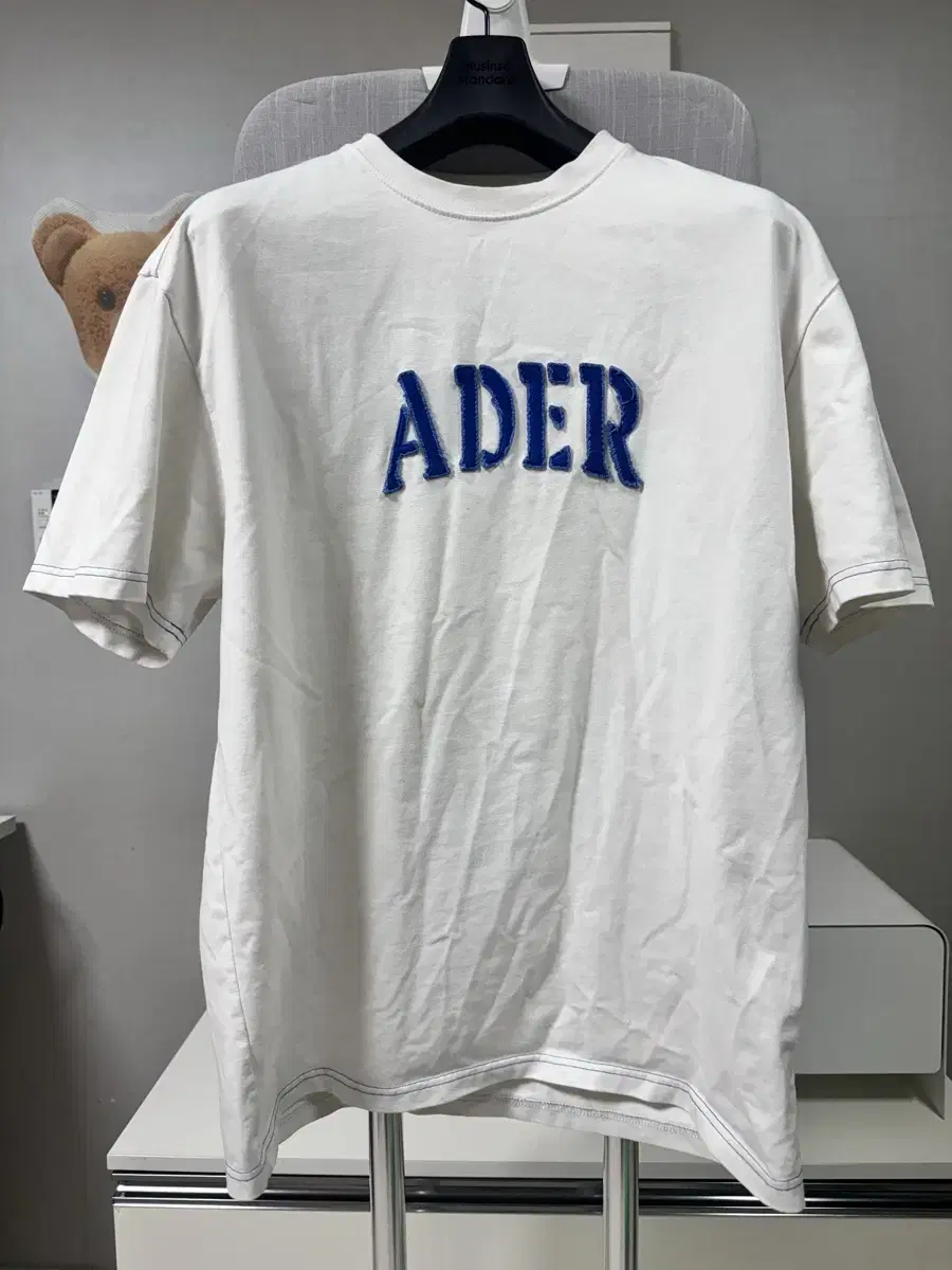 ADERERROR 티셔츠 (2021 S/S 시즌)