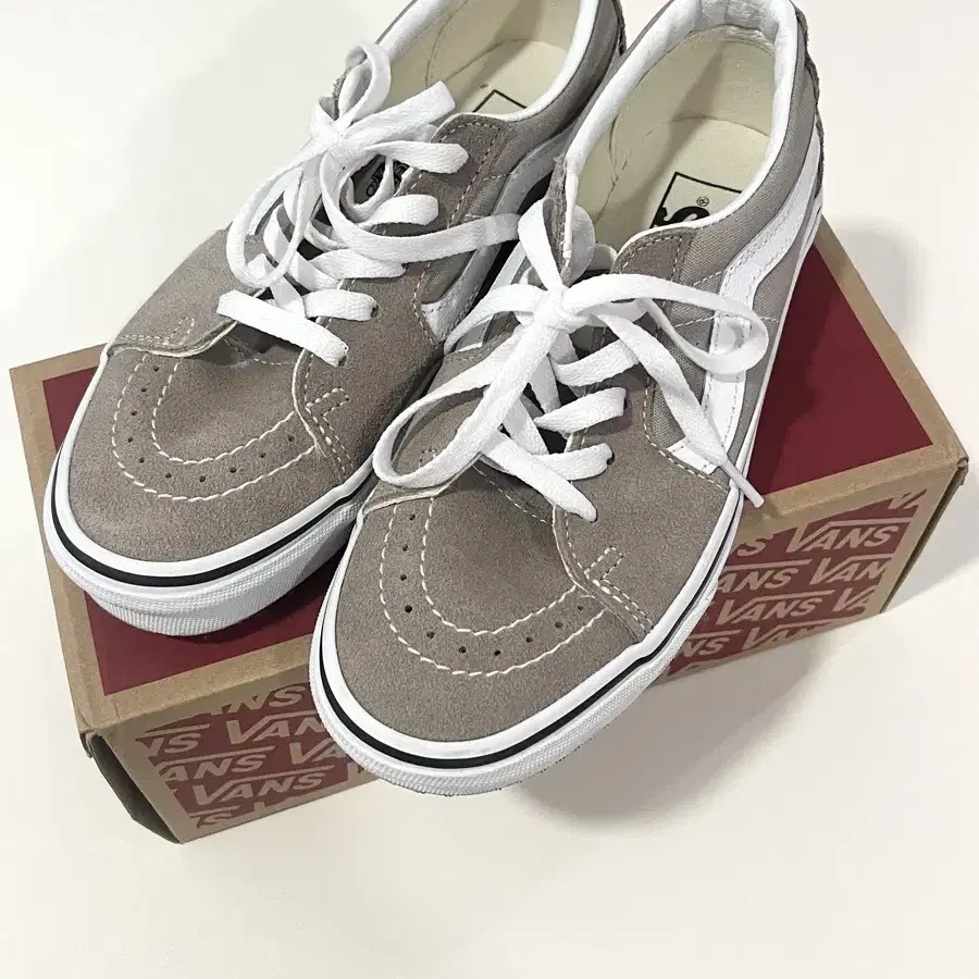 vans 반스 스웨이드 운동화 23.0CM /본인235