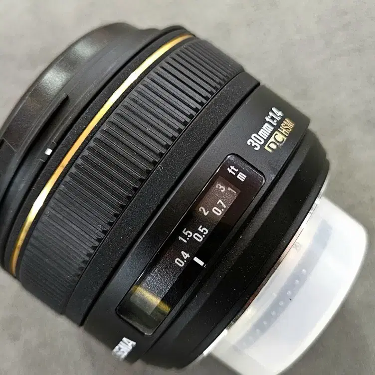 시그마 30mm F1.4 니콘마운트 삼식이 30.4 인물렌즈 여친렌즈