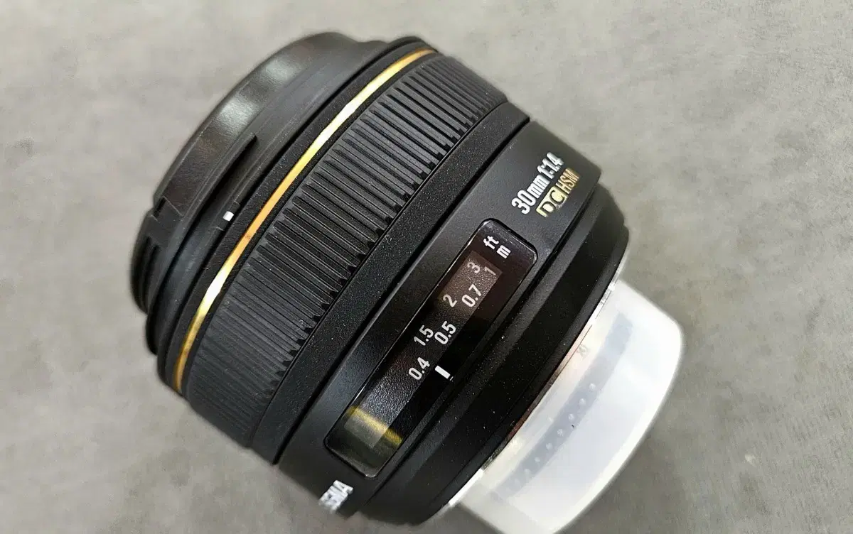 시그마 30mm F1.4 니콘마운트 삼식이 30.4 인물렌즈 여친렌즈