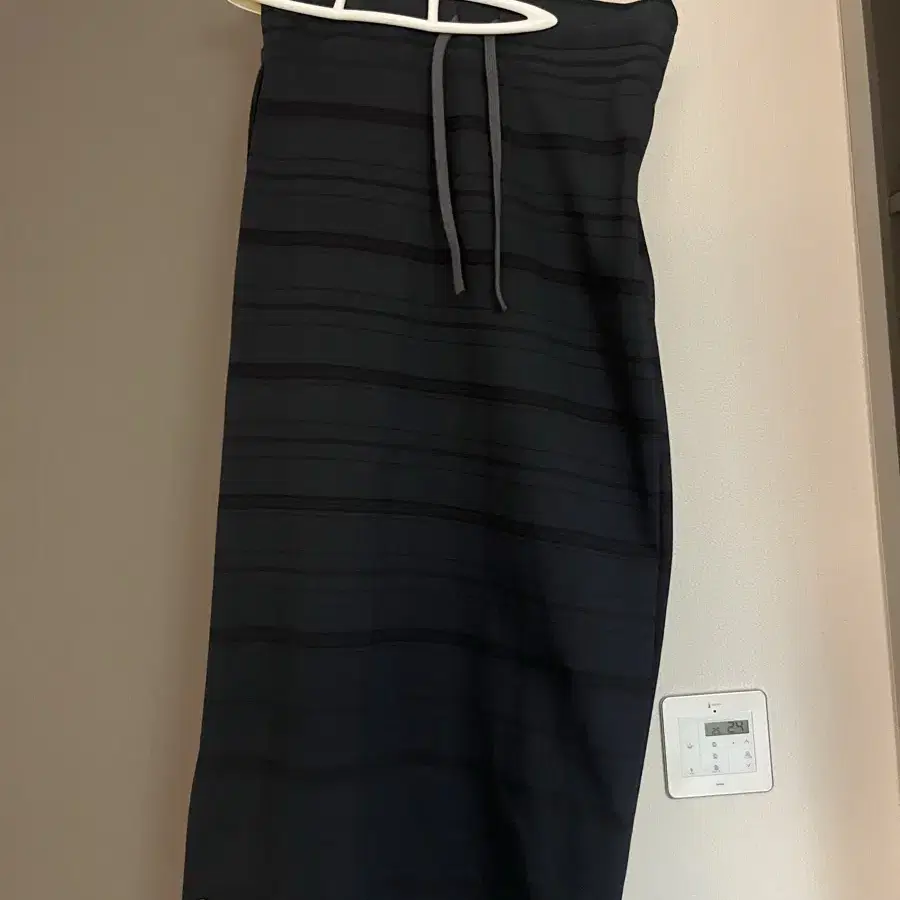 울리카 Curtain long skirt (navy / stripe) s