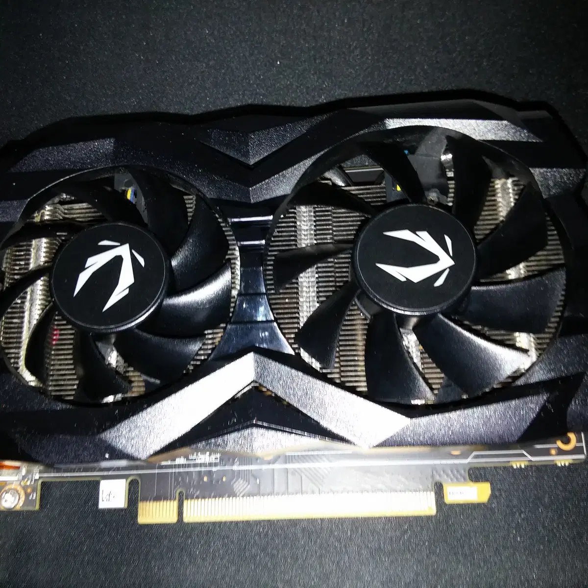 조텍 GTX1660 Ti  D6 6GB 그래픽카드