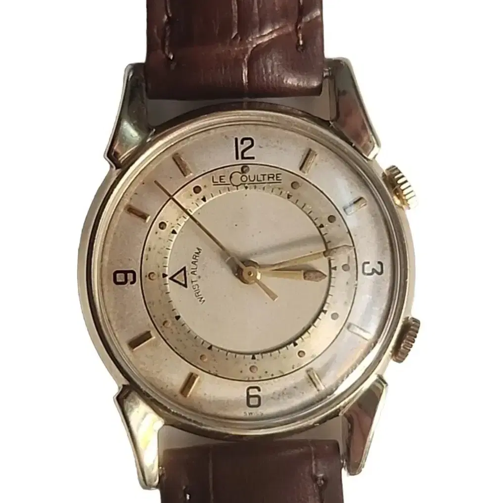 # 258 )  JAEGER-LECOULTRE  MEMOVOX