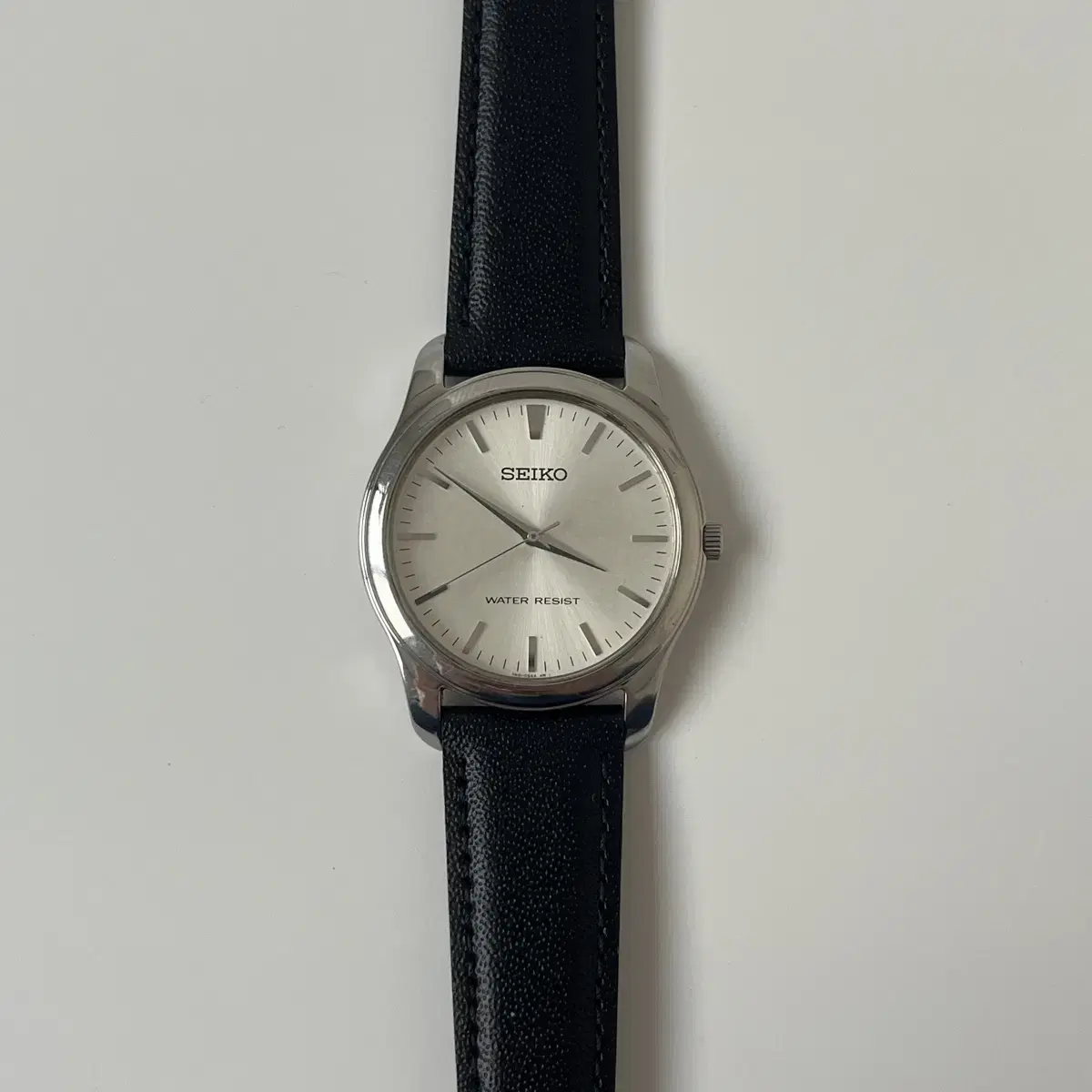 세이코 - 00s silver dial quartz