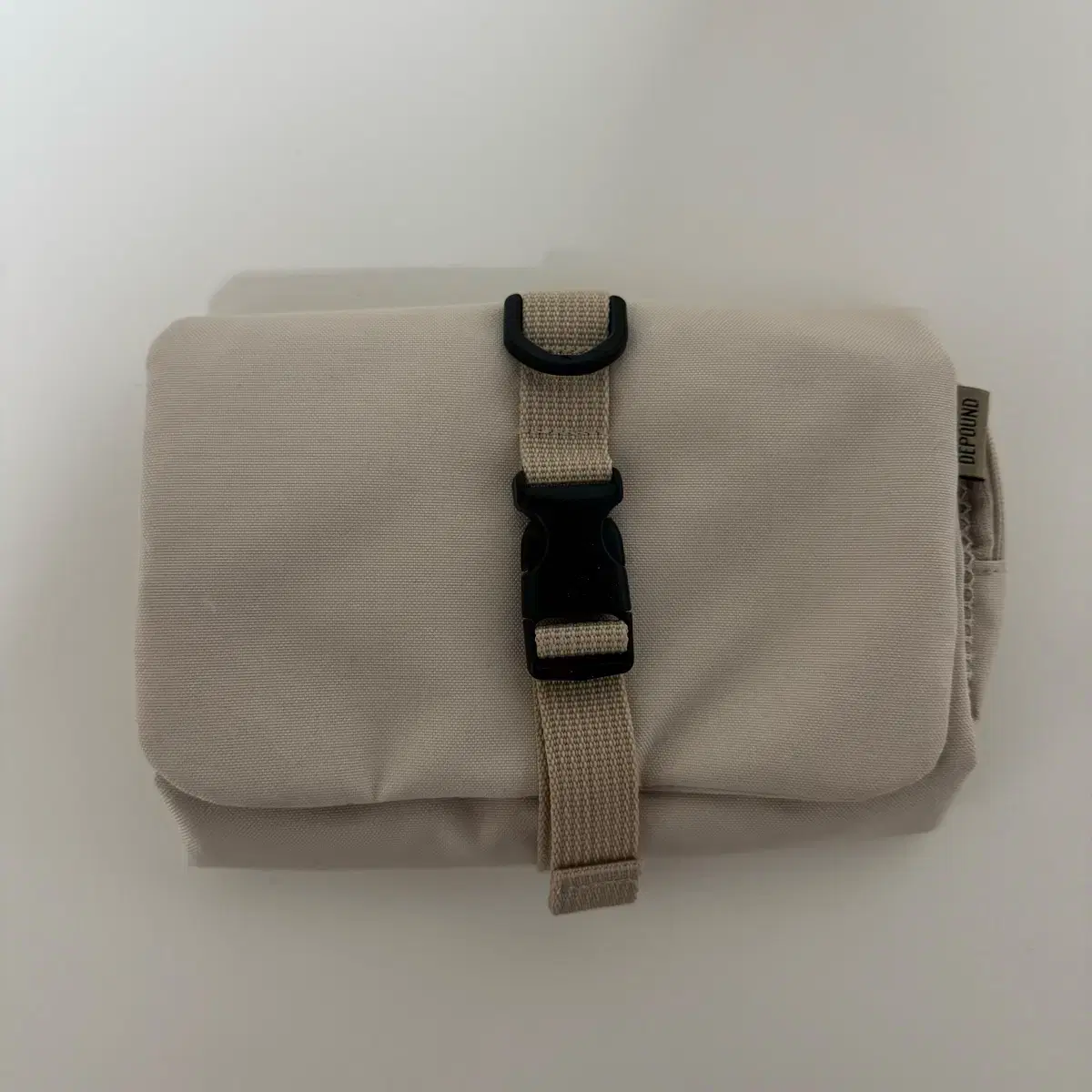 depound_hanging pouch (beige)