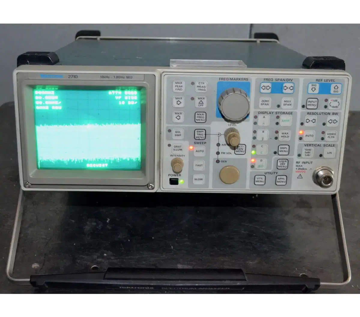 Tektronix 2710 10khz~1.8Ghz