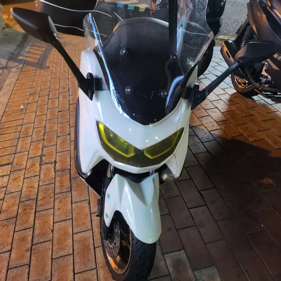 Nmax125