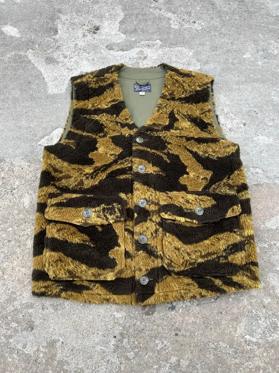 BUZZ RICKSONS TIGER CAMOUFLAGE 버즈릭슨 베스트