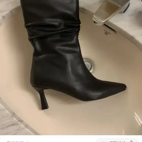 온마인드 SHIRRING ANKLE BOOTS