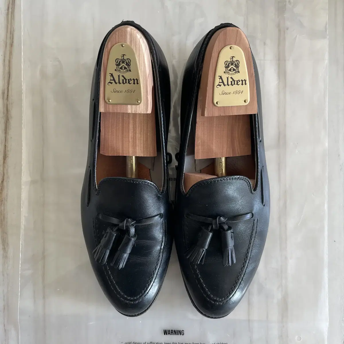 Alden 660 9D Tassel Slipper/Black Calf