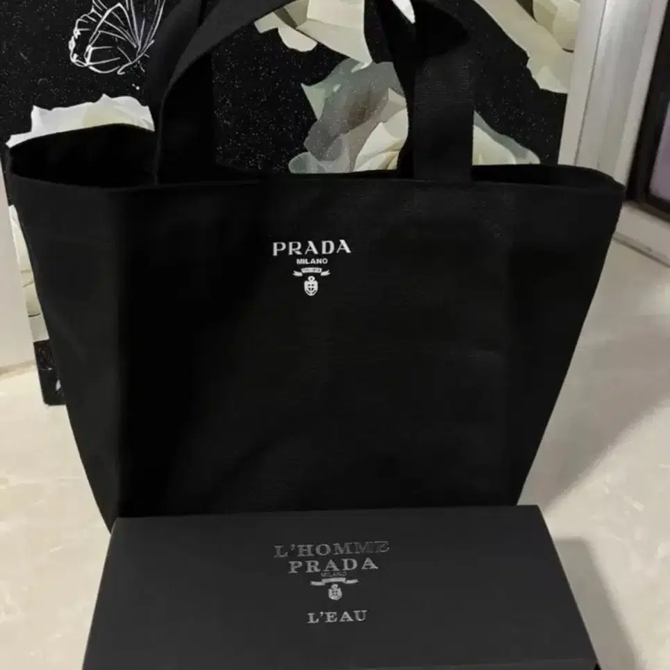 프라다뷰티 prada 토트 에코백 패브릭가방