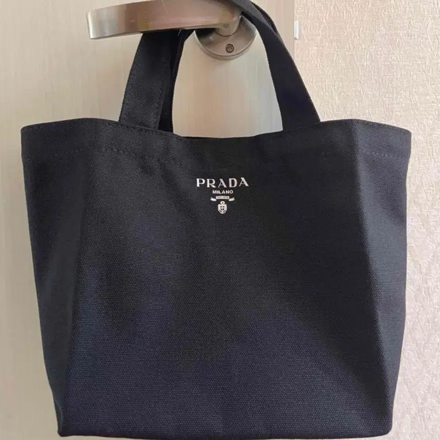 프라다뷰티 prada 토트 에코백 패브릭가방