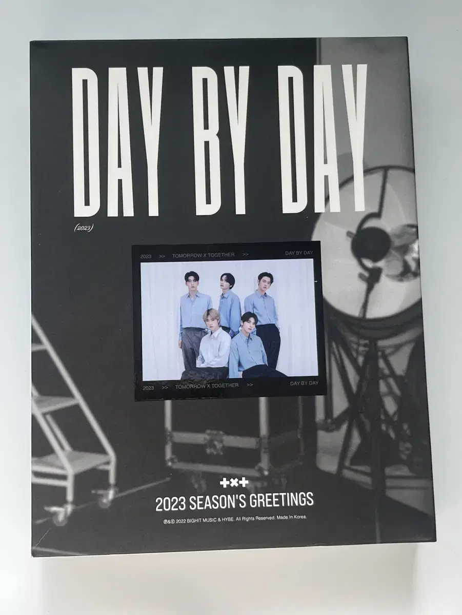 Tomorrow X Together 2023Season's Greetings