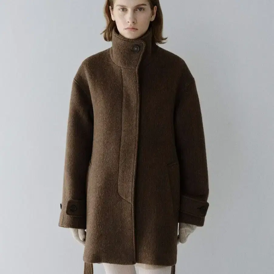 [모한] TFW YAK WOOL HIGH NECK HALF COAT