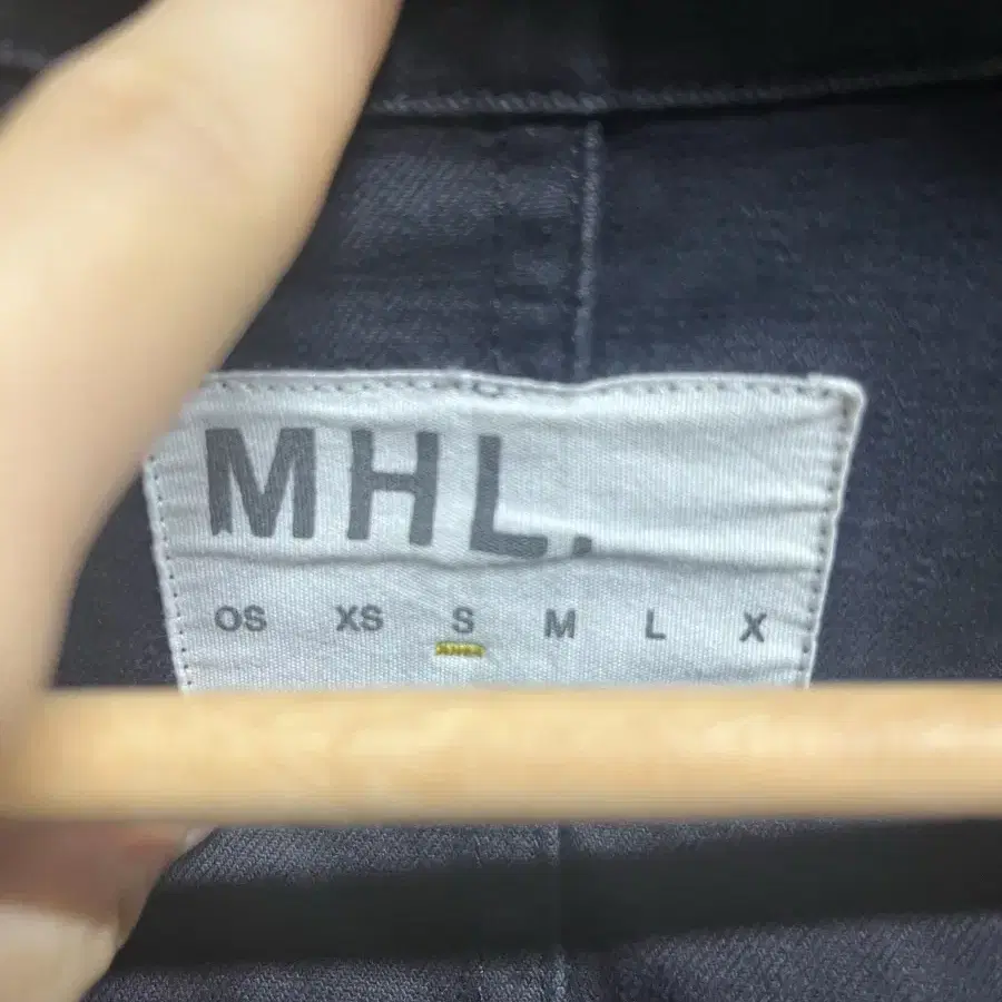 마가레호웰 MHL 3버튼 자켓