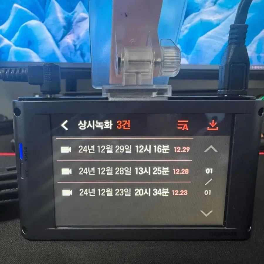 블랙박스 2채널 아이나비 QXD5000 QHD 32GB 팝니다. 2572