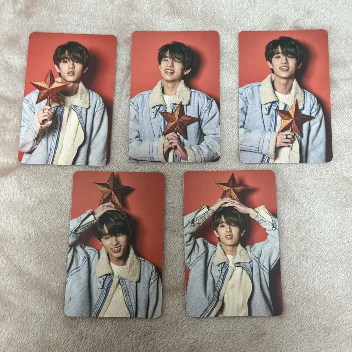 Day 6 Edesik Moonrise DecCon photocard (jay)