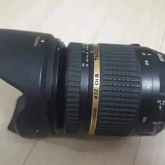 캐논 EFS 마운트 탐론 렌즈 17-50 F2.8 VC(손떨방 있음)