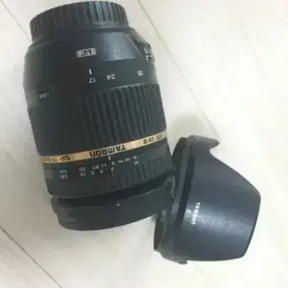 캐논 EFS 마운트 탐론 렌즈 17-50 F2.8 VC(손떨방 있음)