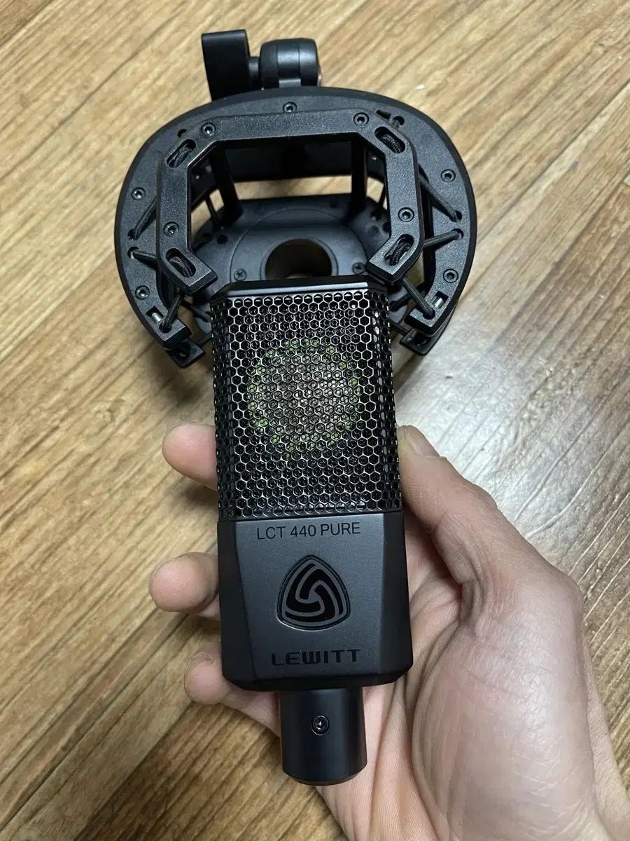 Sennheiser LCT 440 PURE Microphone sells