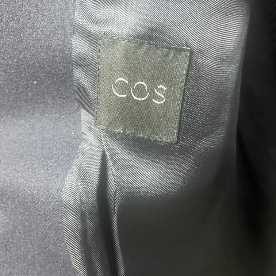 COS 자켓 논카라