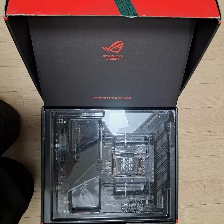 ASUS ROG RAMPAGE VI EXTREME OMEGA 메인보드급처