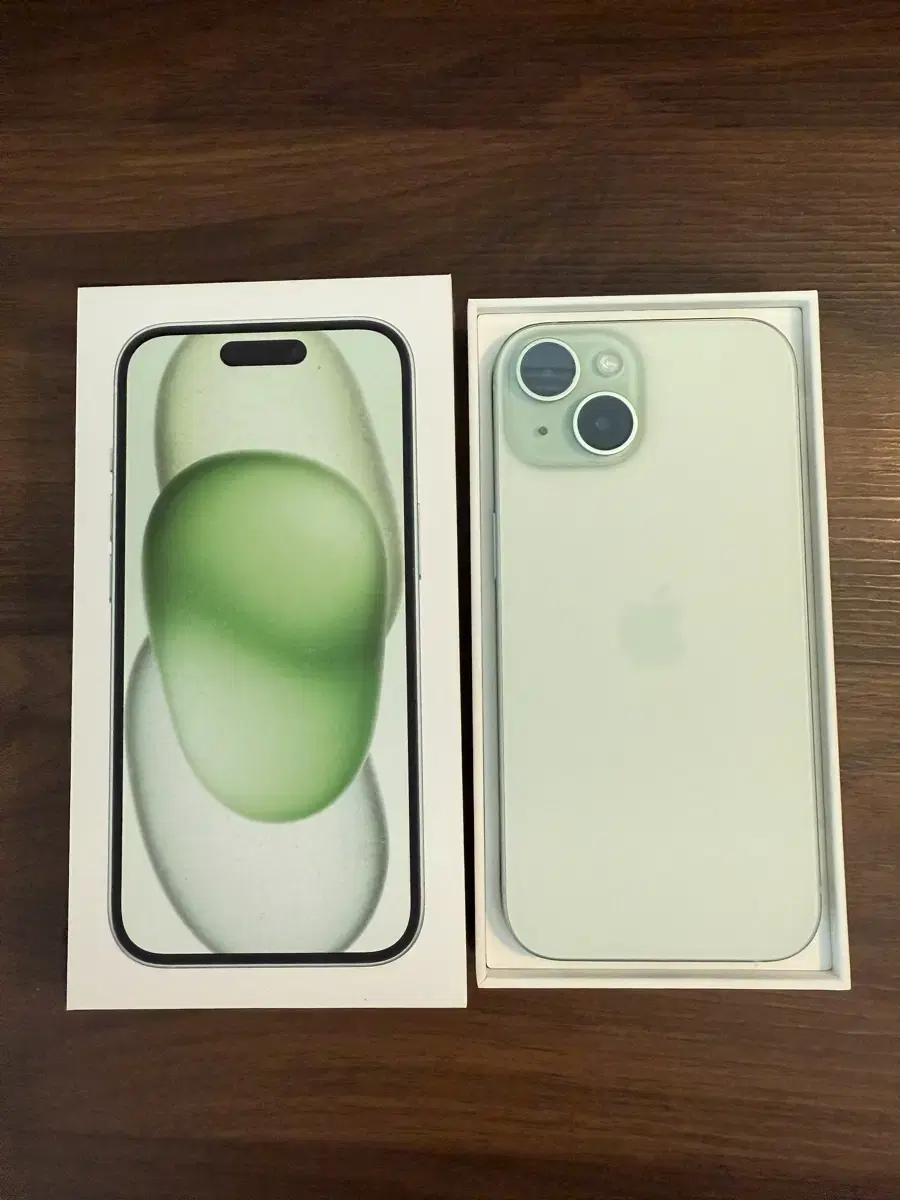 iPhone 15 Green (256G)