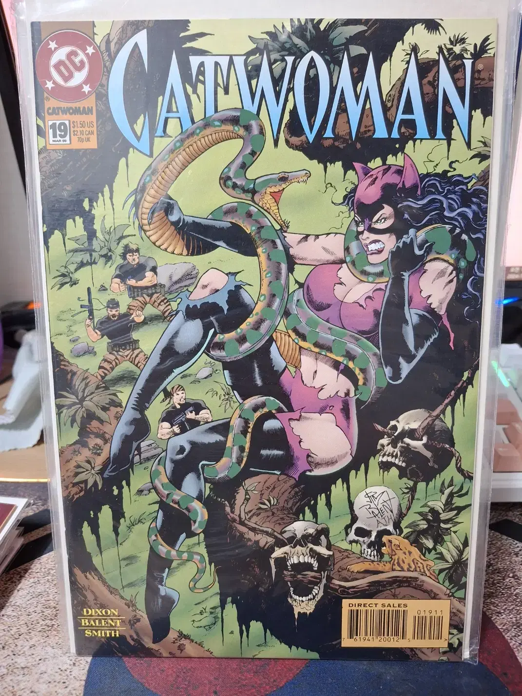 DC Catwoman (1993-) #19