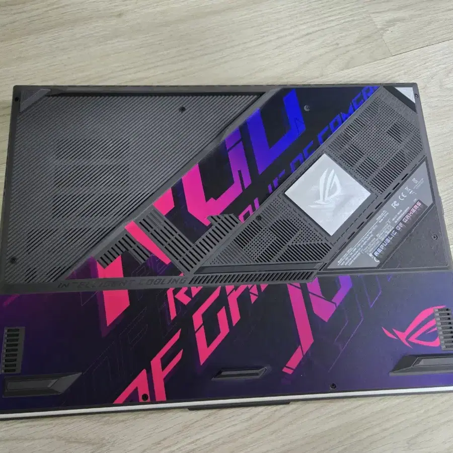 ASUS ROG STRIX G18 노트북 팝니다.