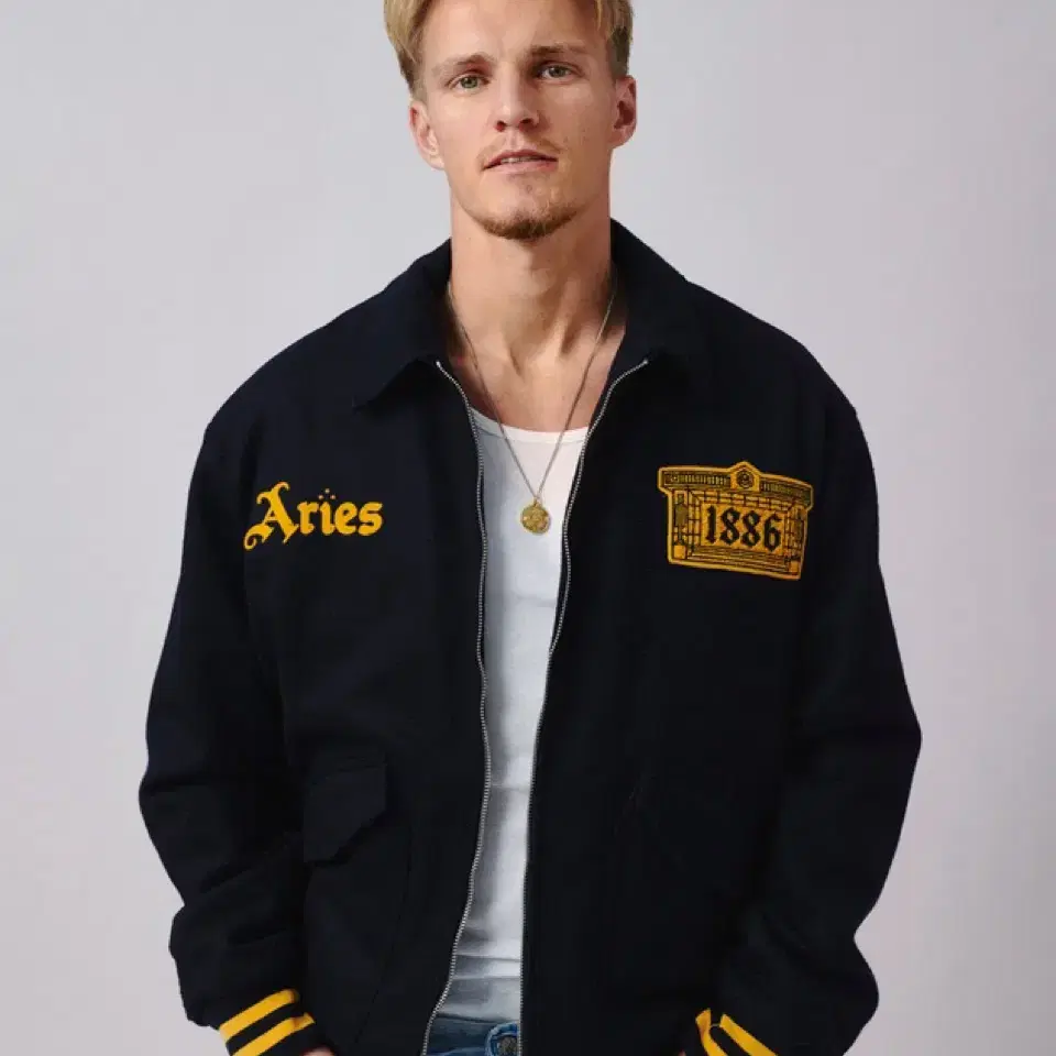 아스날 x Aries Wool Bomber Jacket