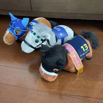 경마 봉제 인형 묶음 판매 아몬드 아이 포함 3종