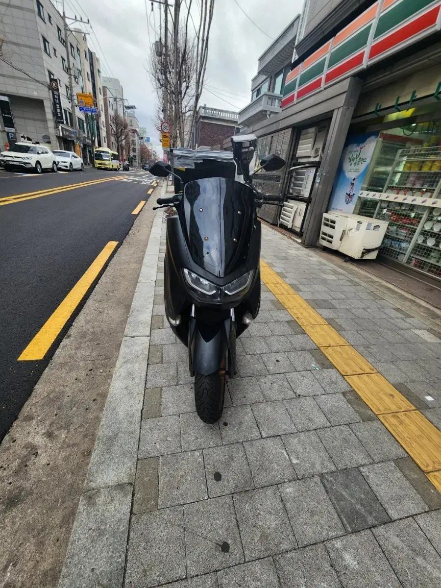 Nmax125 23년식 185만원 싸게 판매합니다! (Pcx