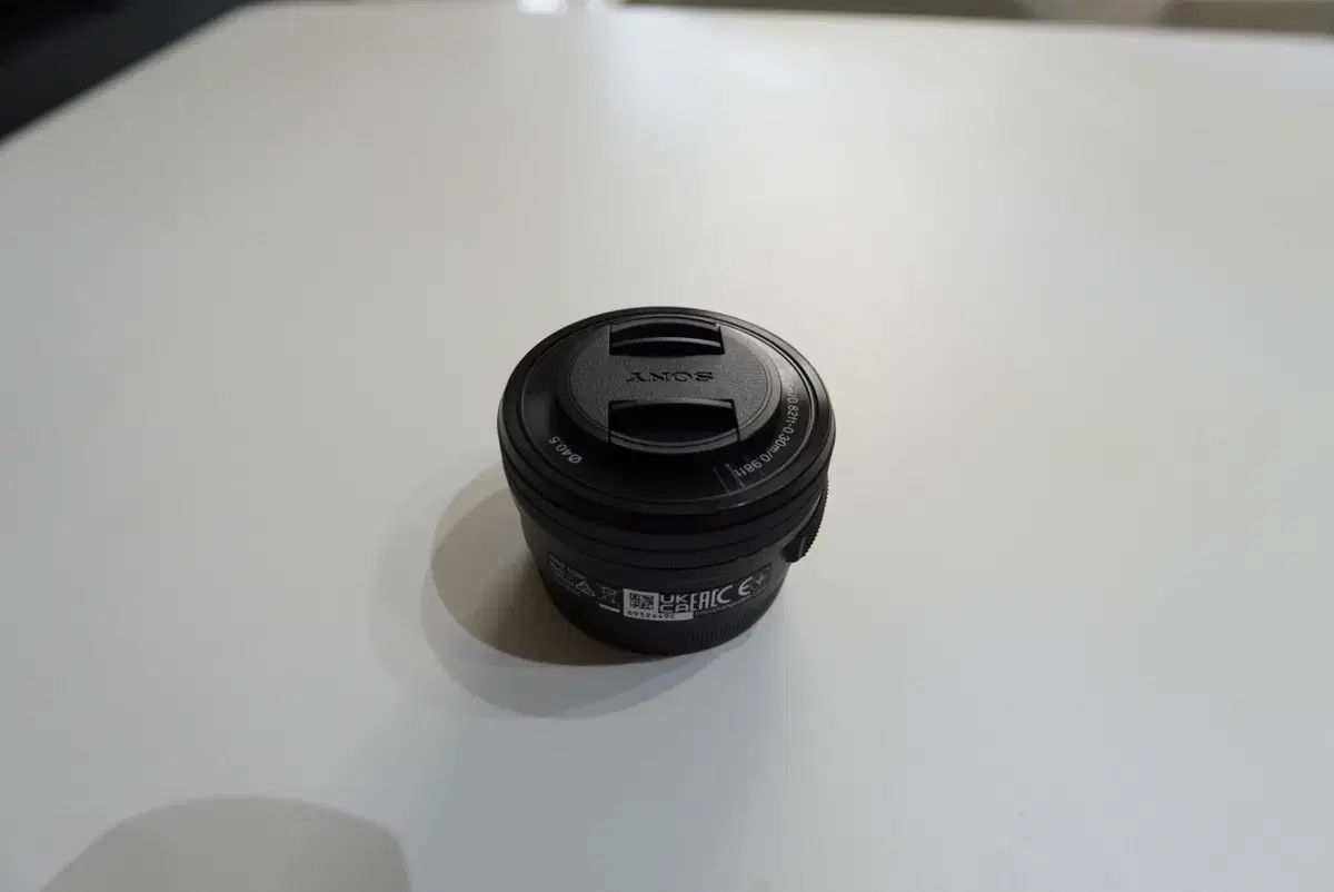 SELP1650/E PZ 16-50mm F3.5-5.6 OSS 블랙