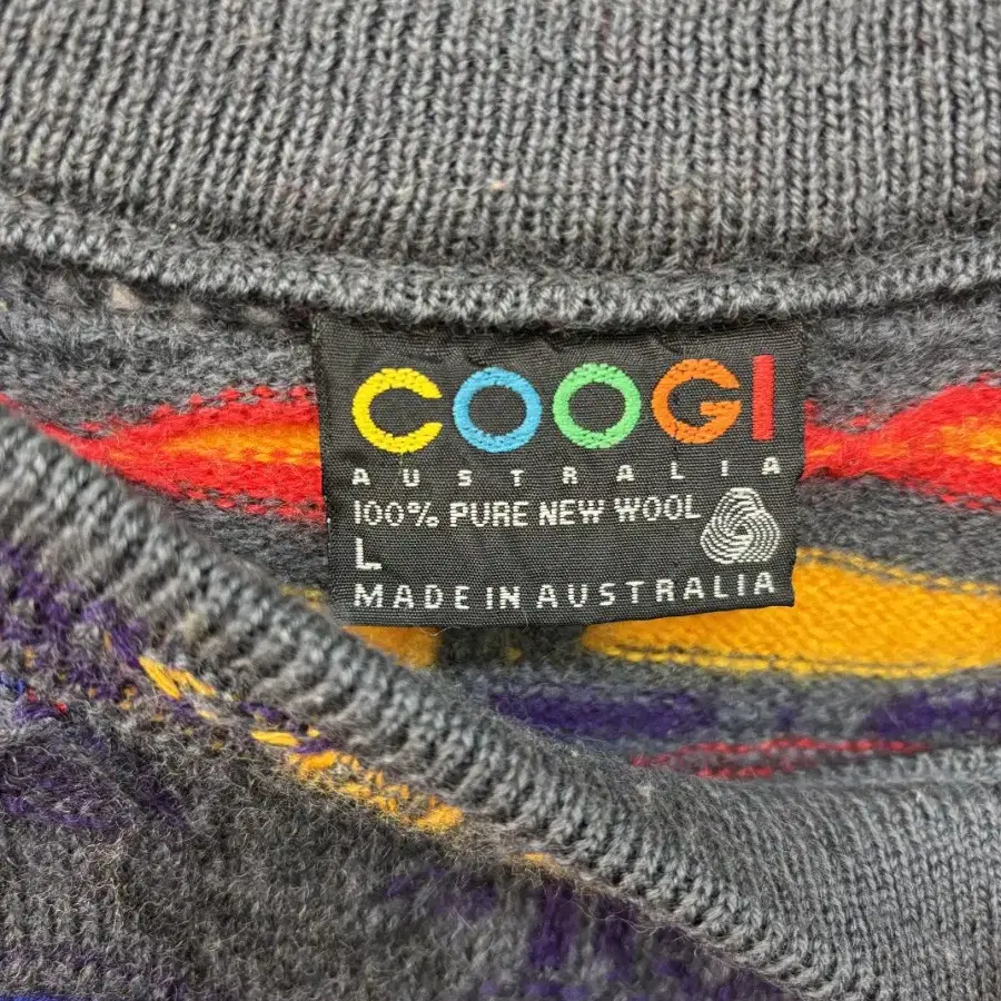 COOGI knit