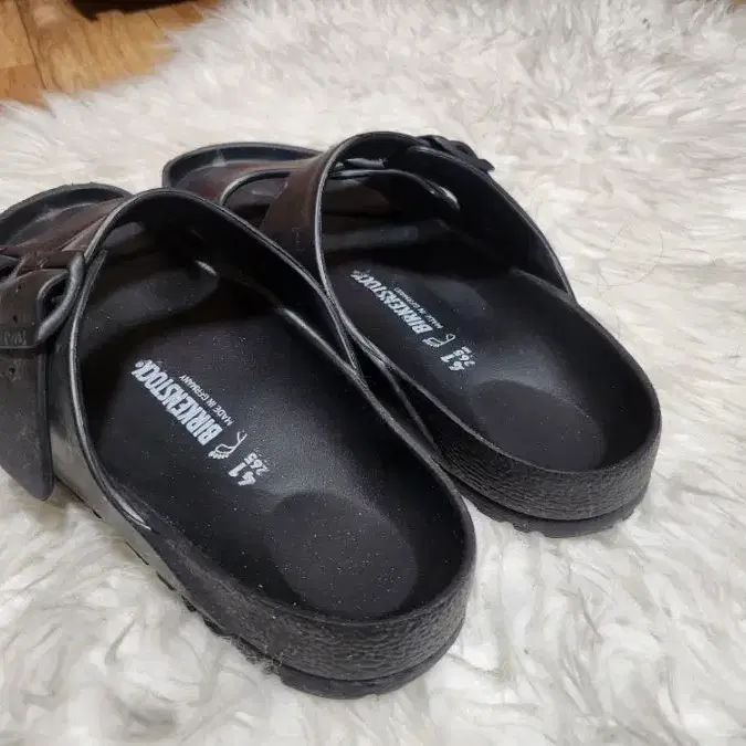 BIRKENSTOCK버켄스탁남성슬리퍼41사이즈265