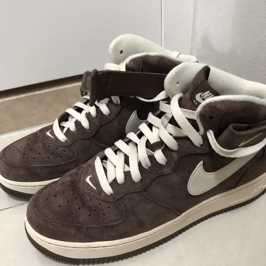 Nike Air Force 1 Mid '07 QS Chocolate