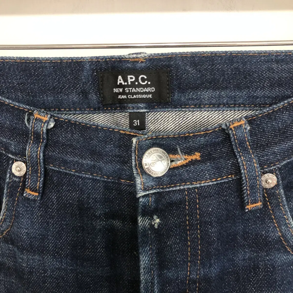 A.P.C 아페쎄 뉴스탠다드 셀비지 31사이즈