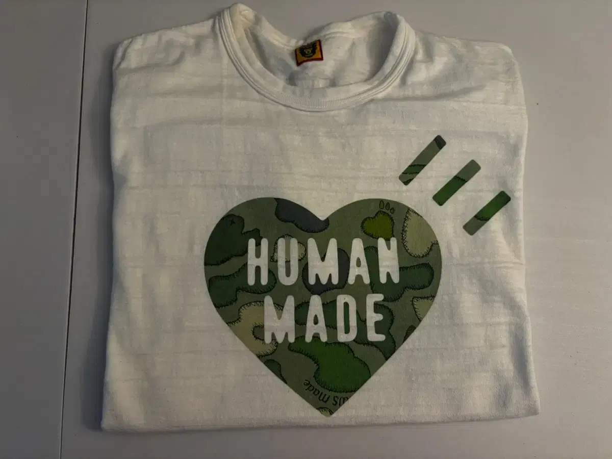 Human Made x Kaws #1 White , m사이즈