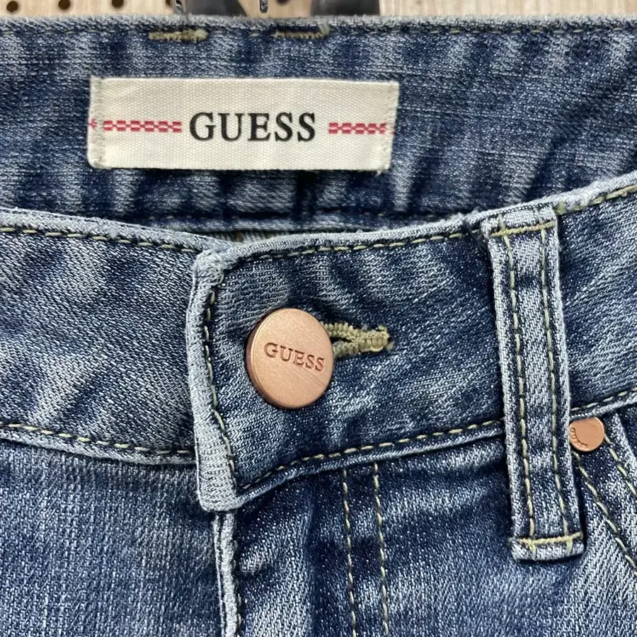 Guess 청바지 25