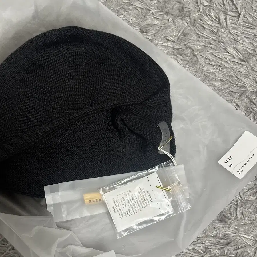 엑슬림 EP.6 SYNOPSIS 01 BEANIE BLACK