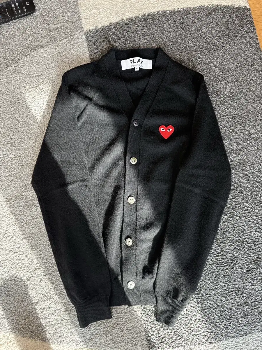 Comme des GarçonsSongadigan