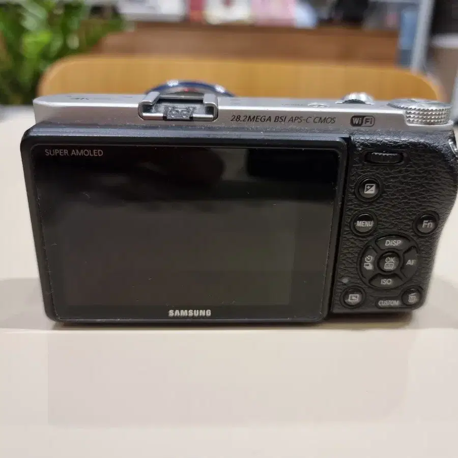 삼성 NX500 렌즈 키트 팝니다 16-50 ois 와 45mm 1.8