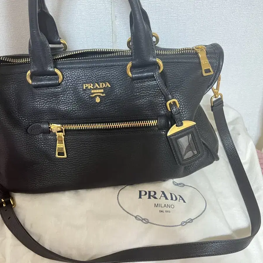 프라다 정품 PRADA 모터백 BL0805 블랙 + 스트랩