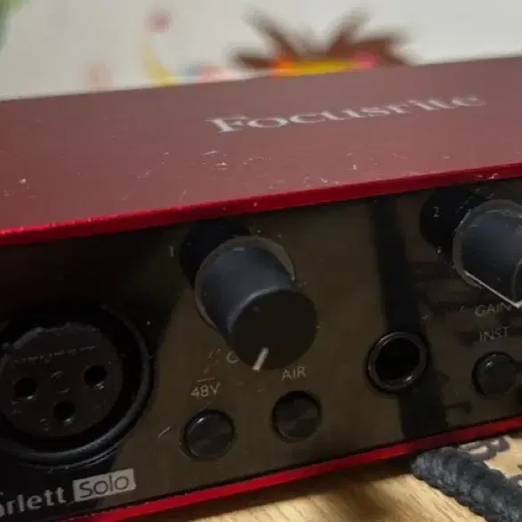 Focusrite Scarlett Solo 오디오 인터페이스