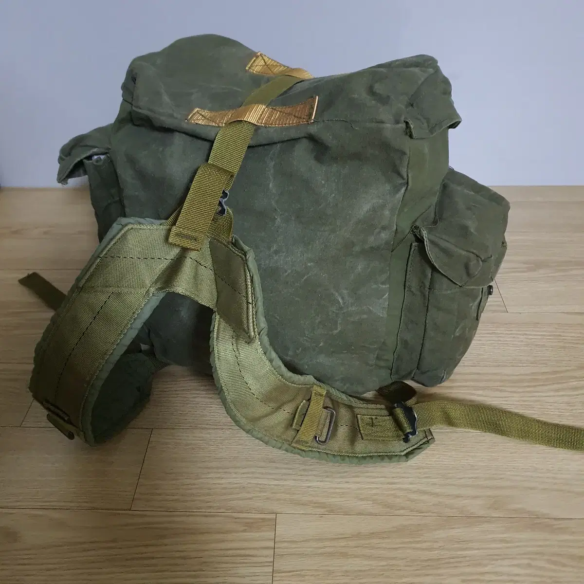 미군 US 빈티지 백팩(US Army Vintage Backpack)-1