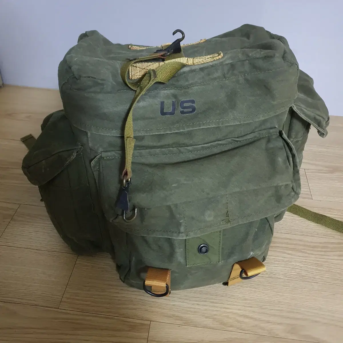 미군 US 빈티지 백팩(US Army Vintage Backpack)-1