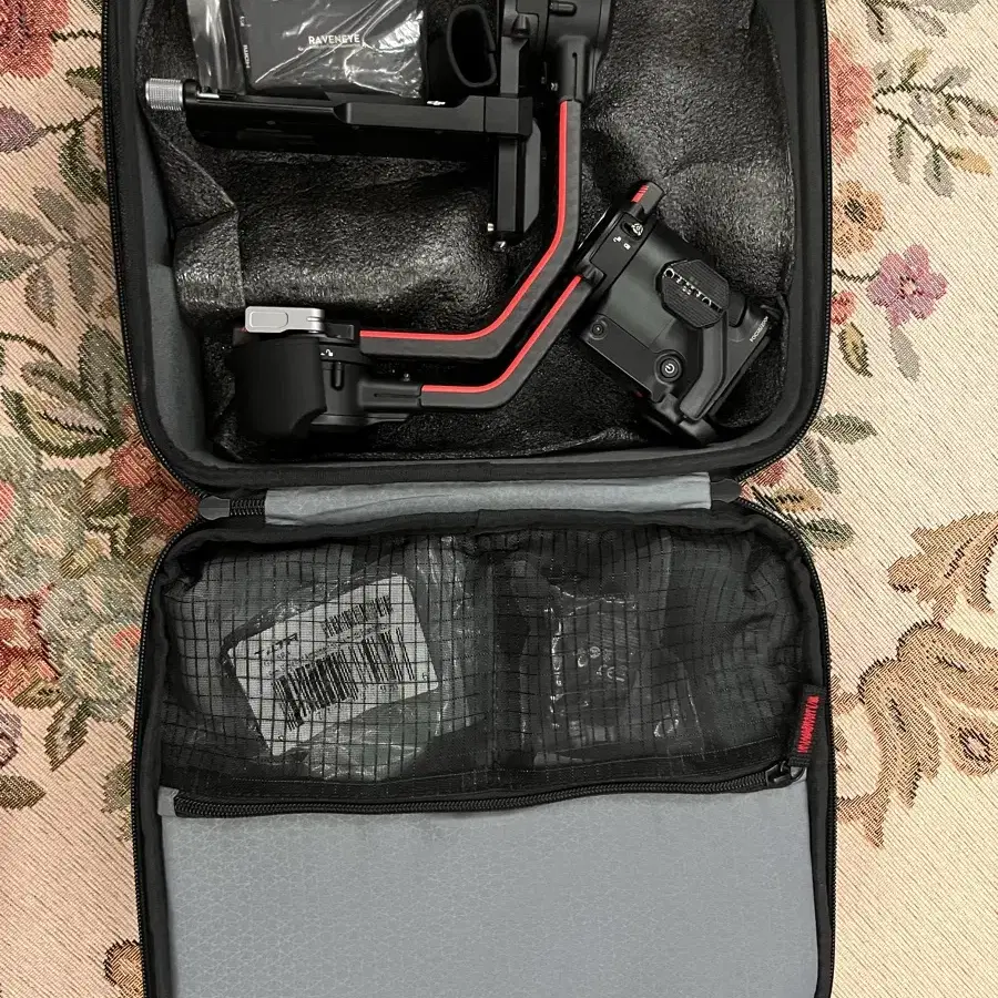 DJI RS 2 Pro Combo 짐벌 세트