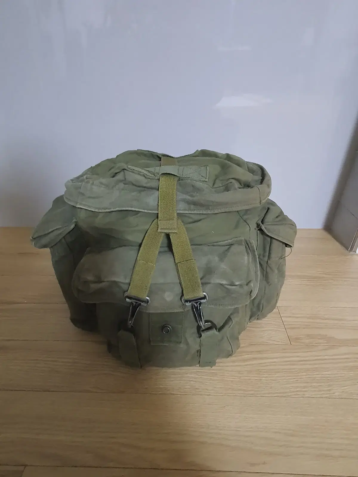 미군 빈티지 백팩 (US  army Vintage Backpack) -2