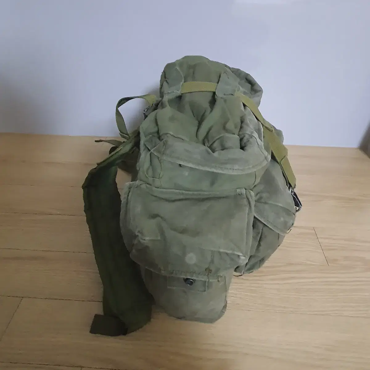 미군 빈티지 백팩 (US  army Vintage Backpack) -2