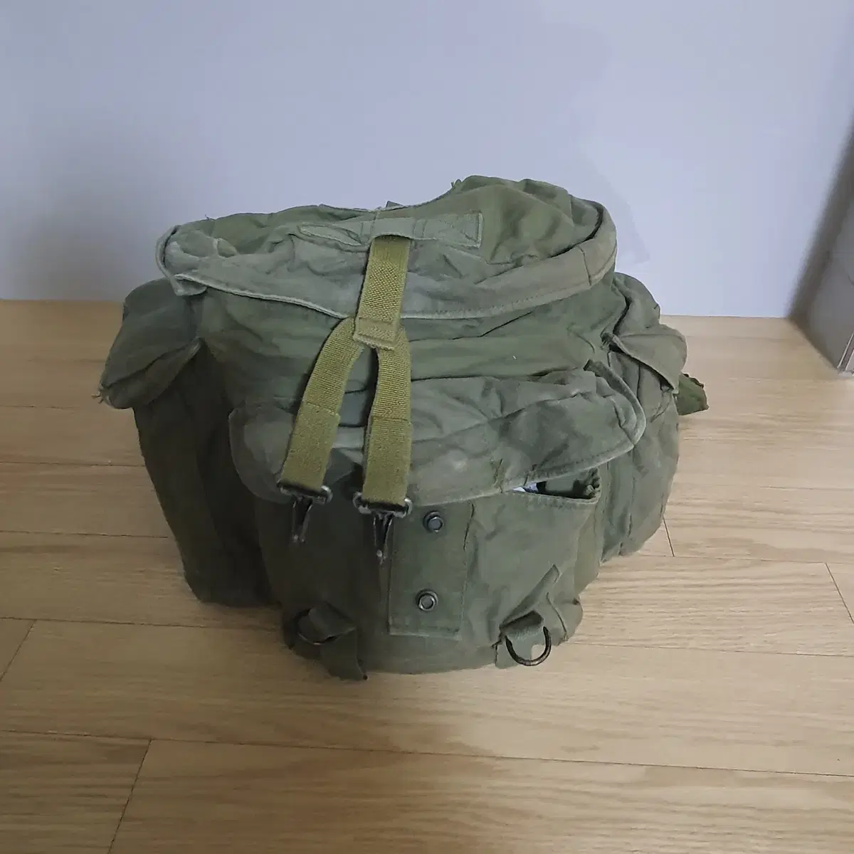 미군 빈티지 백팩 (US  army Vintage Backpack) -2